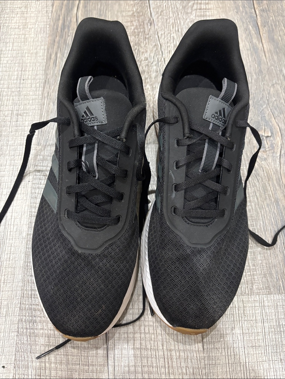 adidas Men’s Black Athletic Running Sneakers with Gray Accents Cloudfoam